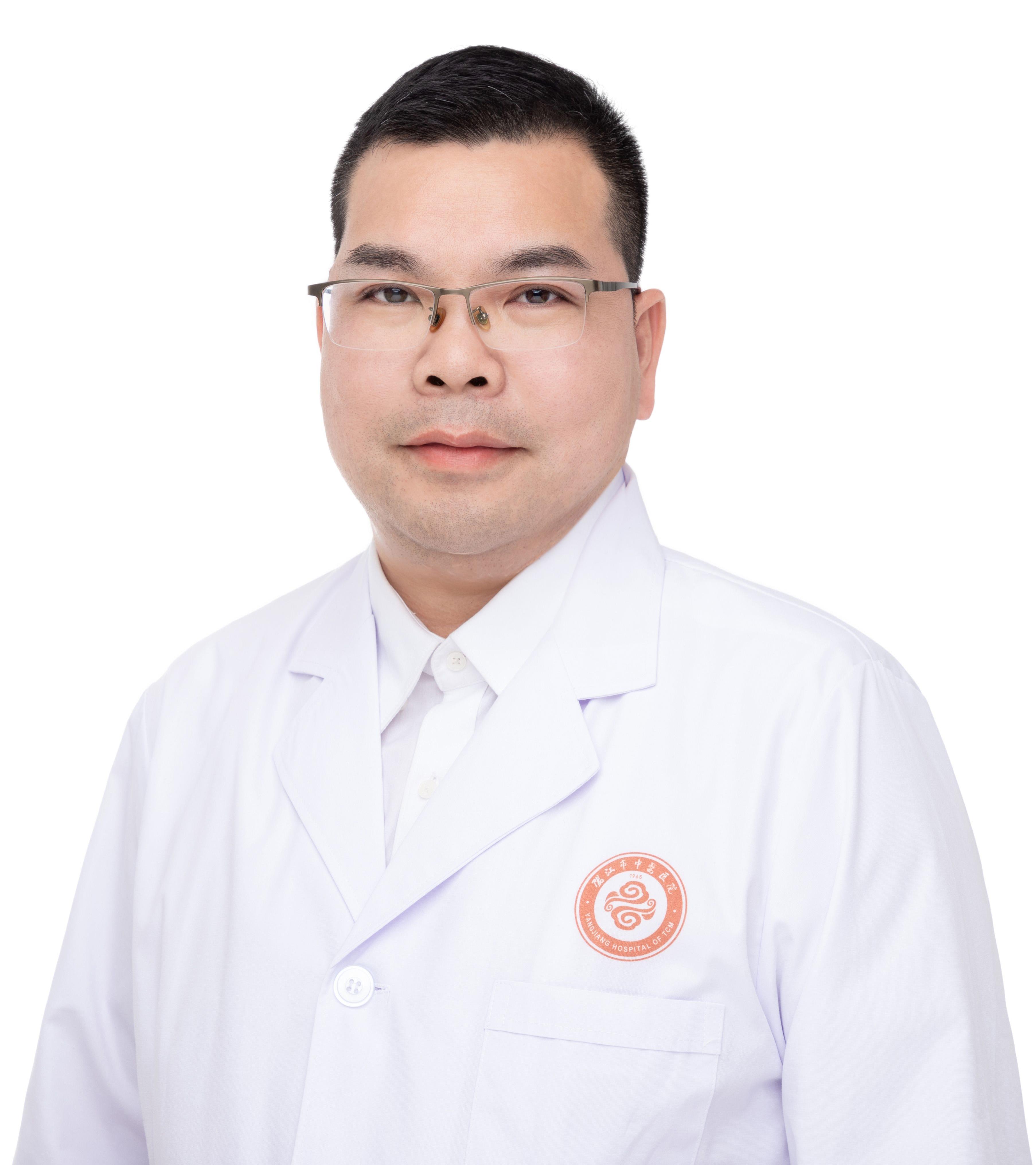 覃嘉明