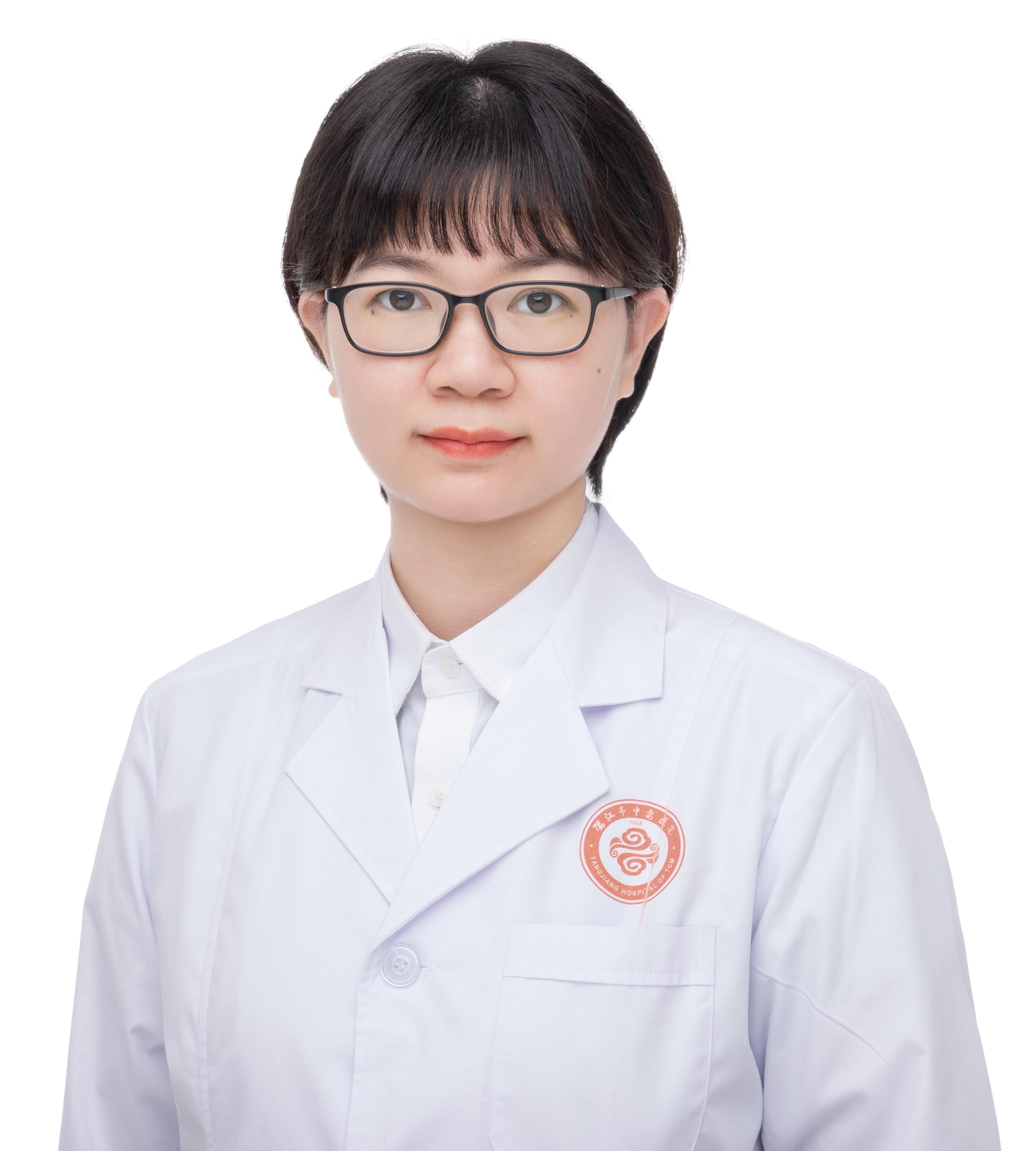黄小清